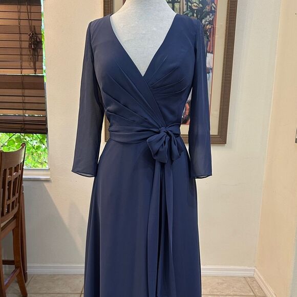 NWT JJ’s HOUSE Stormy Faux Wrap Tie Front Dress/Gown Size 10 - Picture 7 of 11
